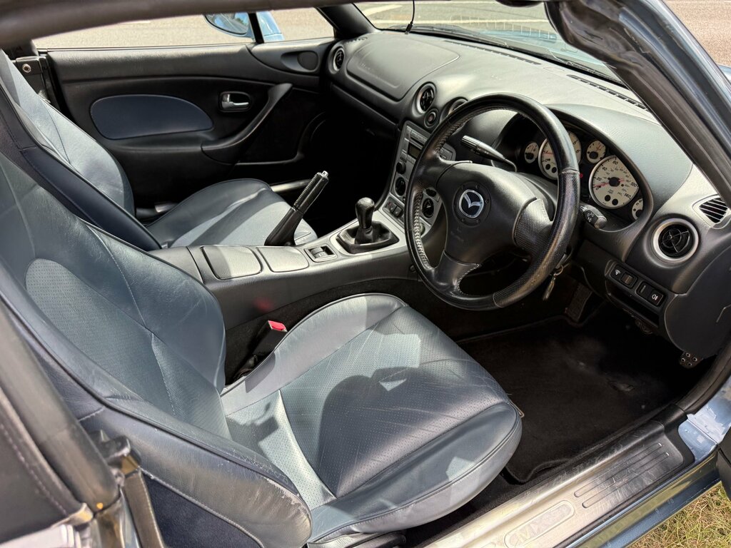 Mazda MX-5 Icon Grey #8