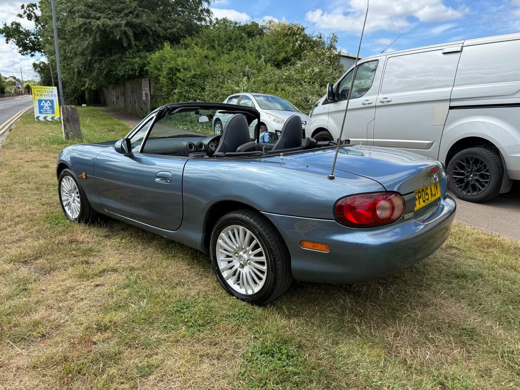 Mazda MX-5 Icon Grey #7