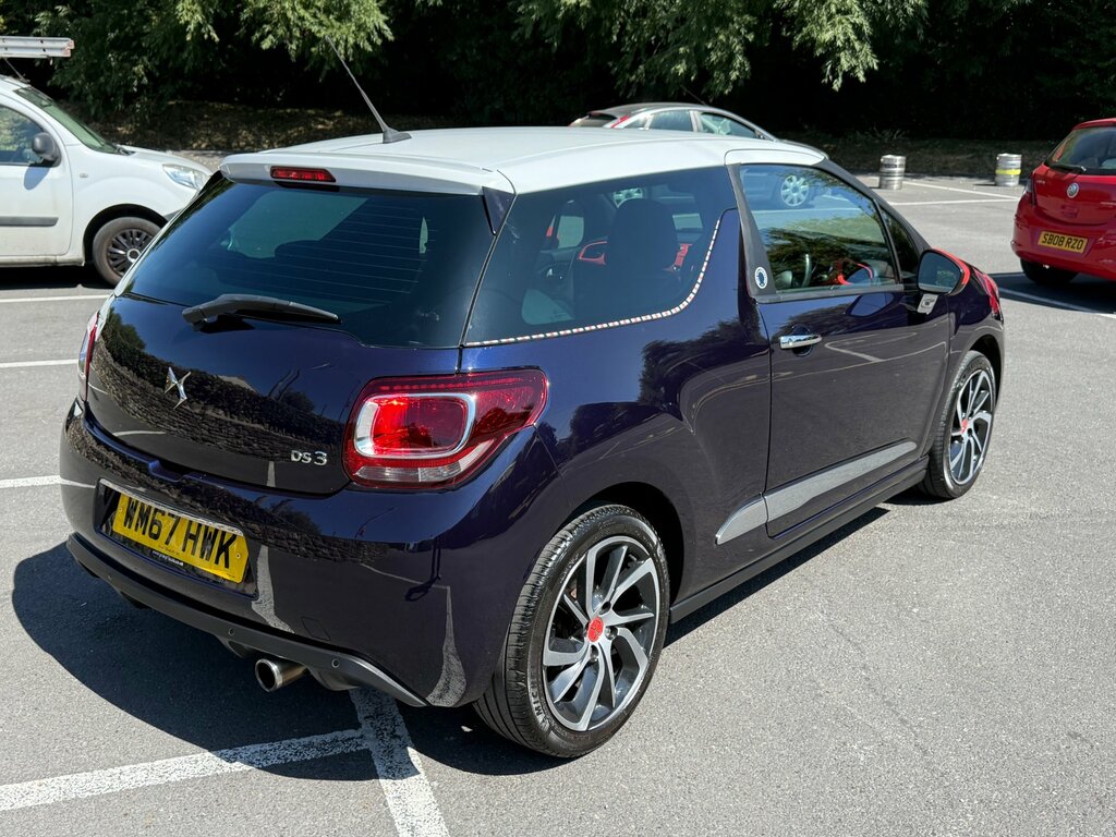 DS DS 3 1.2 Puretech Ines De La Fressange Hatchback Pe Blue #2