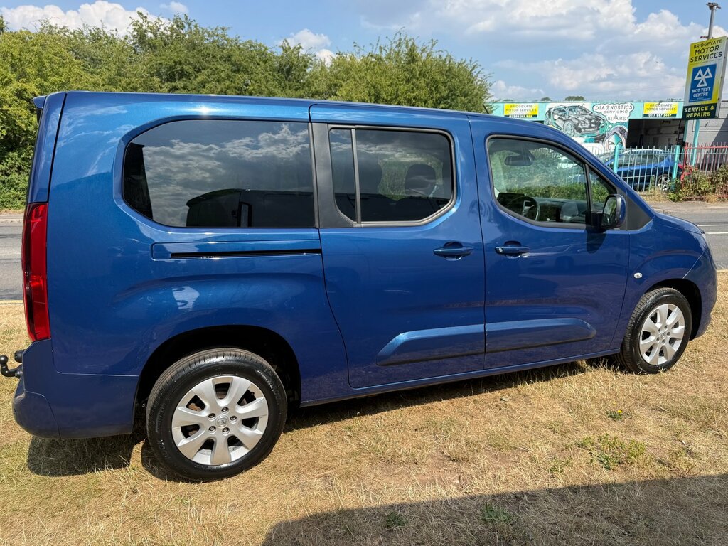 Vauxhall Combo Life 1.5 Turbo D Se XL Mpv Euro 6 S Blue #3