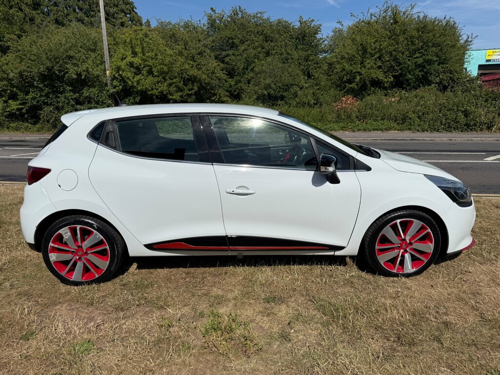 Renault Clio 1.5 Dci Dynamique S Medianav Hatchback White #3