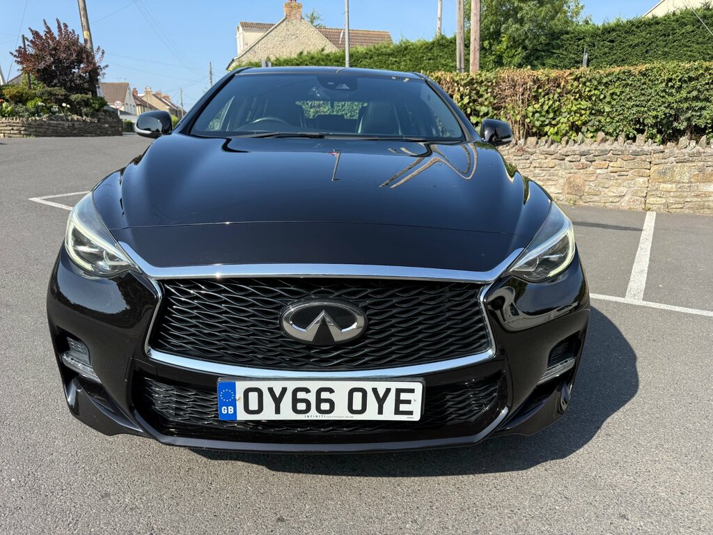 Infiniti Q30 1.5D Sport Hatchback Euro 6 Ss Black #6