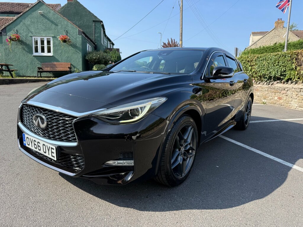 Infiniti Q30 1.5D Sport Hatchback Euro 6 Ss Black