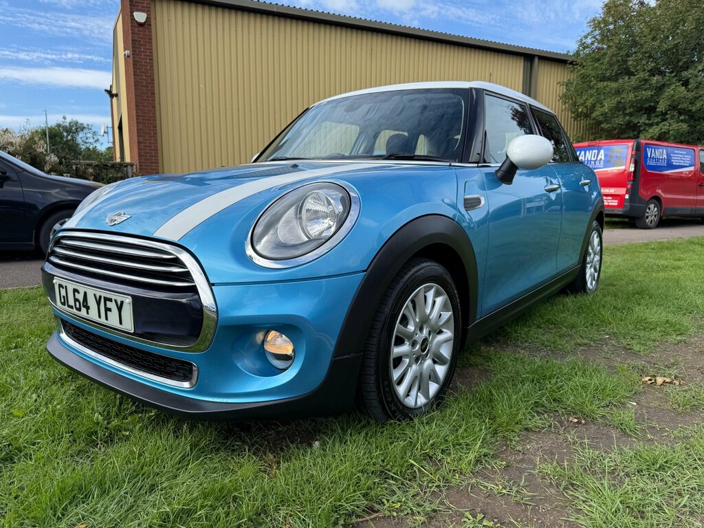 Mini Hatch 1.5 Cooper D Hatchback Euro 6 Ss Blue