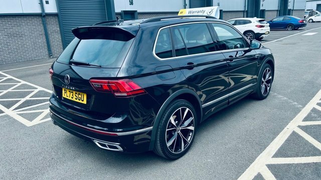 Volkswagen Tiguan Tsi R-line Suv PL73SGU Black #2