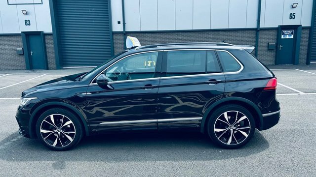 Volkswagen Tiguan Tsi R-line Suv PL73SGU Black #4