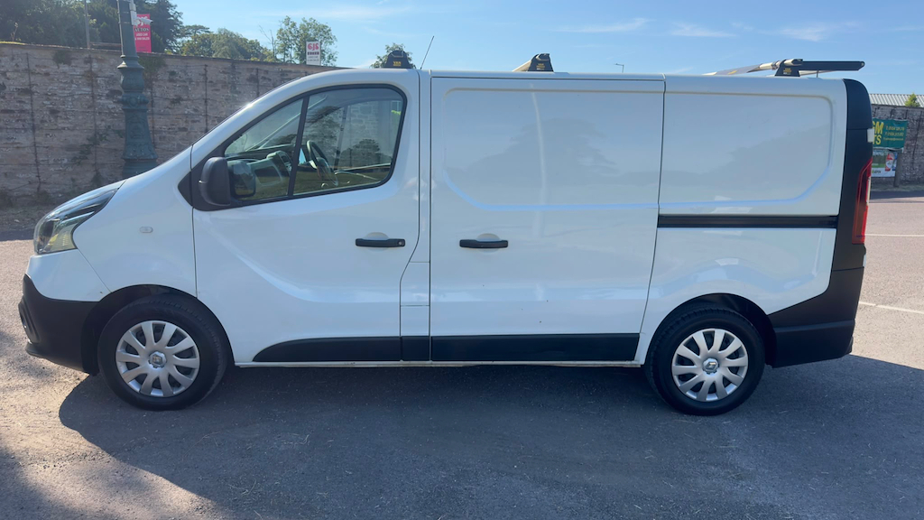 Renault Trafic Sl27 Business Dci WJ19FZK White #5