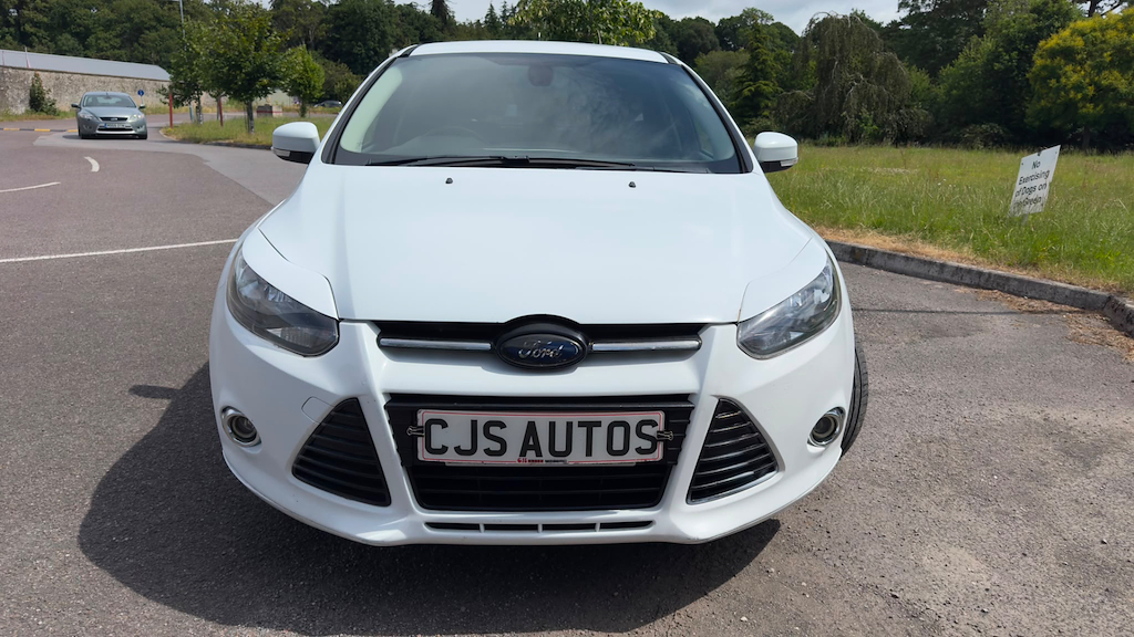 Ford Focus Titanium Navigator Tdci CF14FPJ White #2