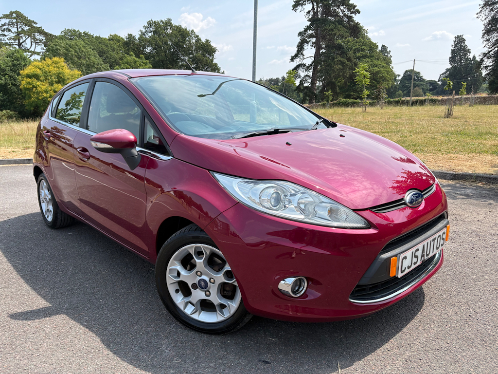 Ford Fiesta Zetec Red