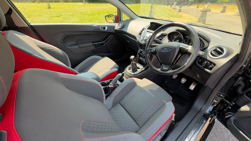 Ford Fiesta Zetec S Black Edition MA66HLU Black #5