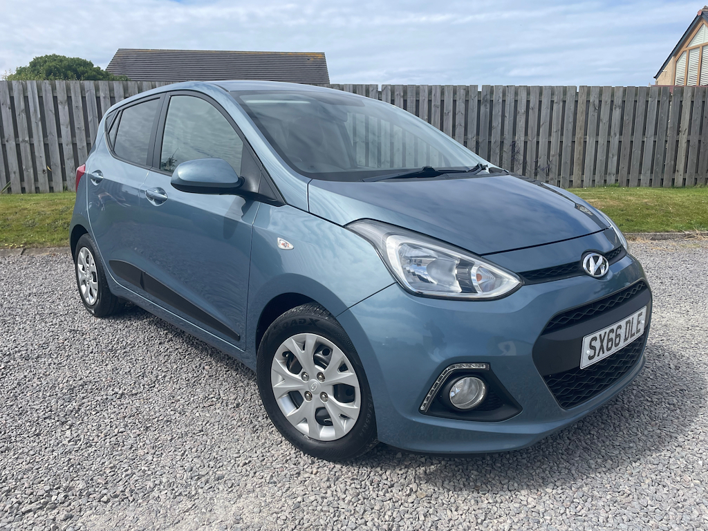 Hyundai I10 Hatchback Blue #2