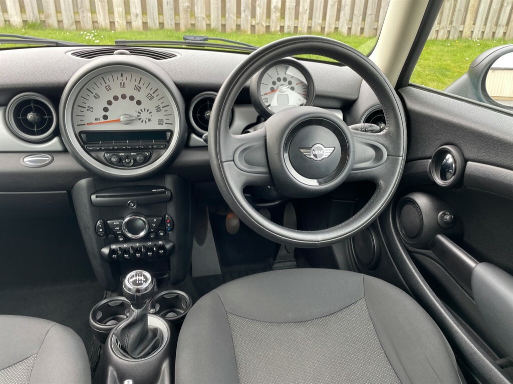 Mini Hatch 1.6 One Baker Street Euro 6 Grey #16