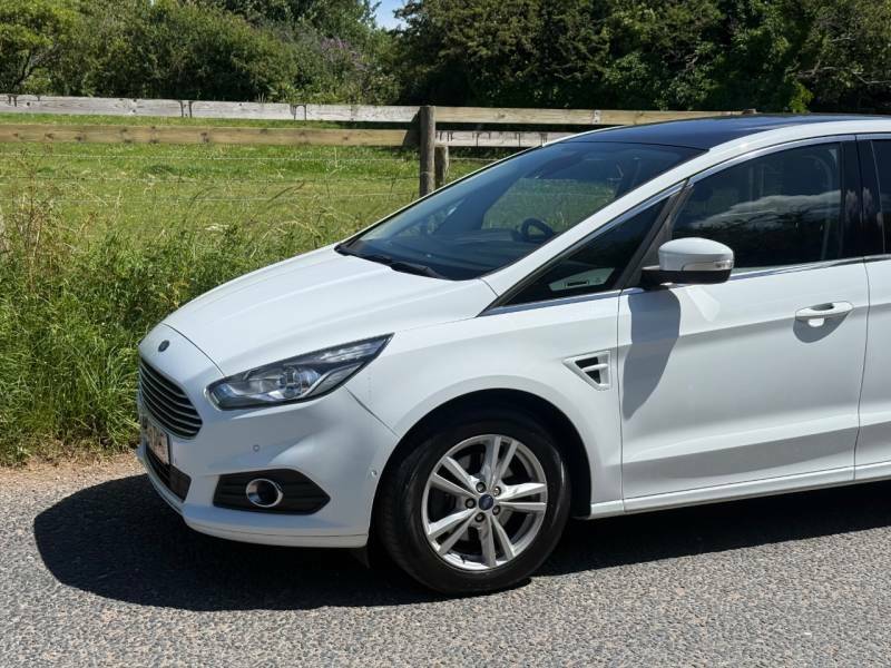 Ford S-Max 2.0 Tdci 150 Titanium 7 Seat - 2016 16 AK16GMG White #2