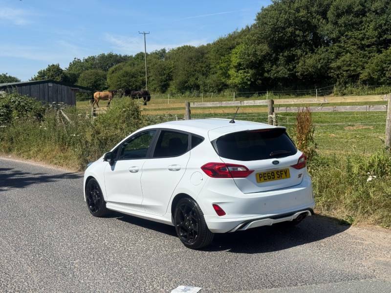 Ford Fiesta 1.5 Ecoboost St-2 PE69SFY White #5