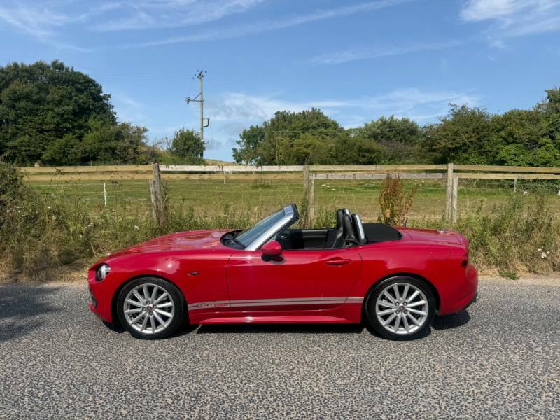 Fiat 124 Spider 1.4 Multiair Lusso Red #3