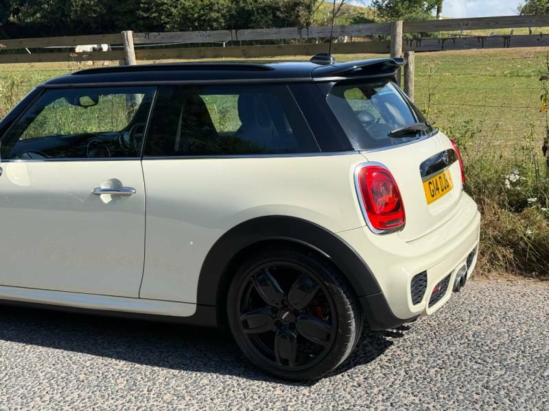 Mini Hatch 2.0 John Cooper Works - 2015 15 G14DJB White #4