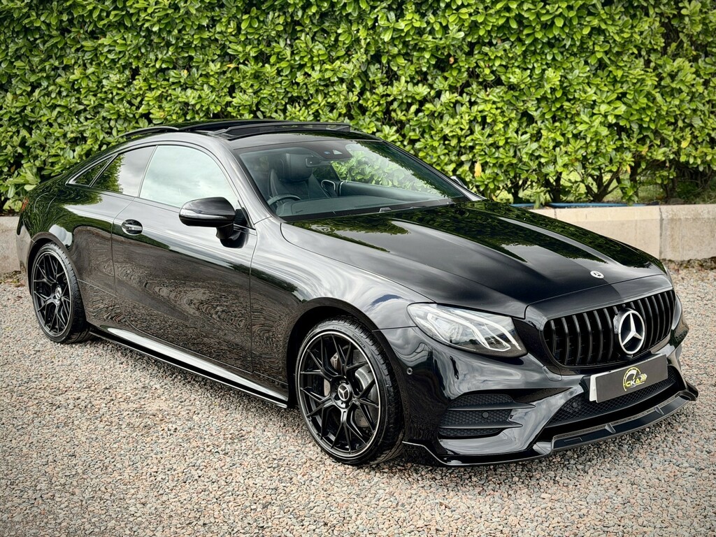 Mercedes-Benz E Class 2.0 E220d Amg Line 2018 KF18KAA Black #2