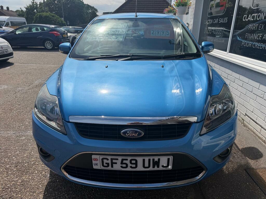 Ford Focus Hatchback  #4