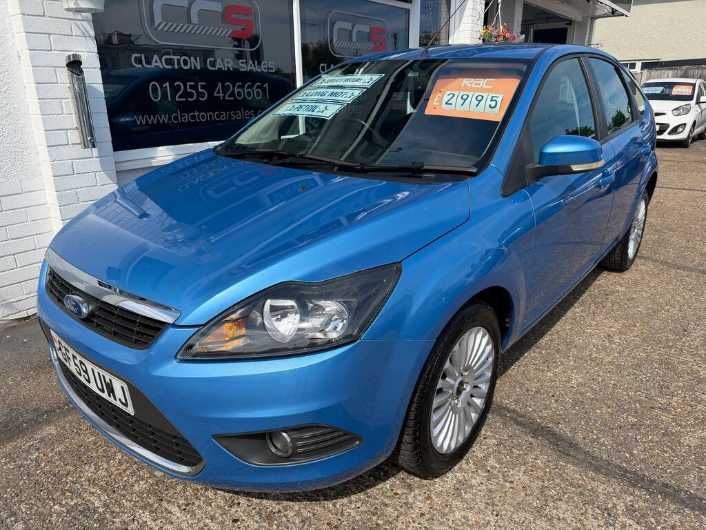 Ford Focus Hatchback  #5