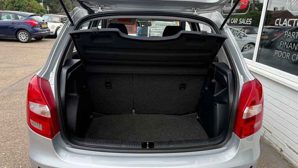 Skoda Fabia Hatchback Beige #13
