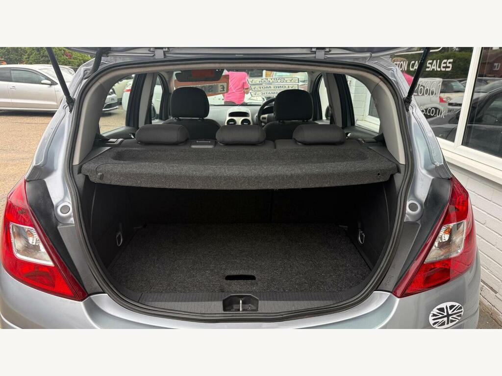 Vauxhall Corsa 1.4I 16V Design Blue #13
