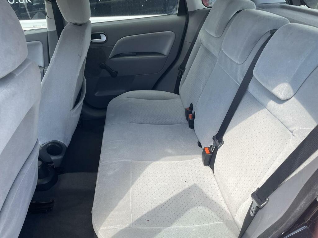 Ford Fiesta 1.4 LX Ac Green #16