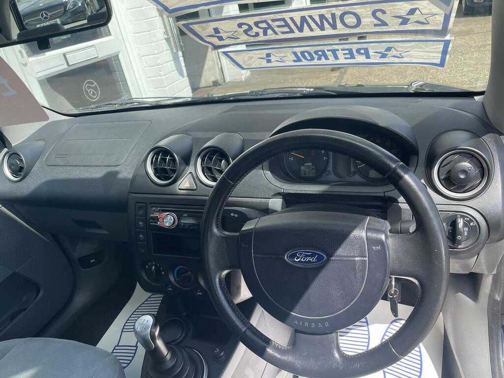 Ford Fiesta 1.4 LX Ac Green #8