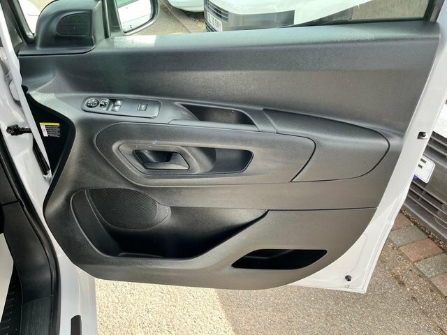 Peugeot Partner 1.5 Bluehdi 950 Professional White #11