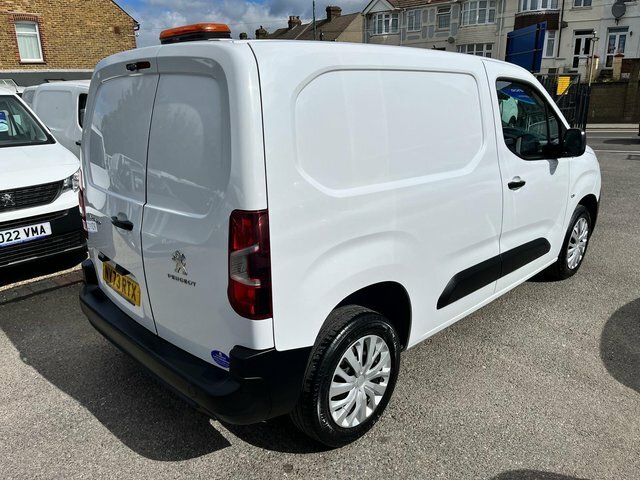 Peugeot Partner 1.5 Bluehdi 950 Professional White #9