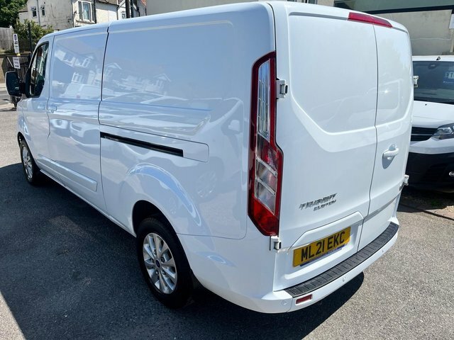 Ford Transit Custom 2.0 300 Ecoblue Limited L2 H1 Euro 6 S S ML21EKC White #6