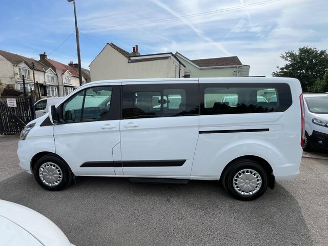 Ford Tourneo Custom 2.0 320 Ecoblue Shuttle L2 Euro 6 S S White #5
