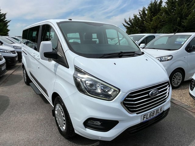 Ford Tourneo Custom 2.0 320 Ecoblue Shuttle L2 Euro 6 S S White #2