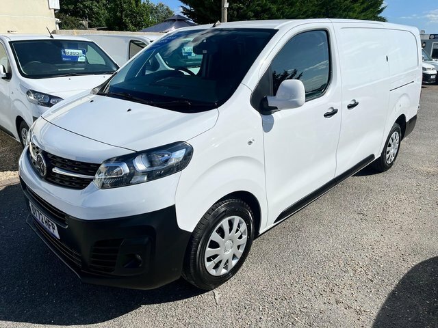 Vauxhall Vivaro 1.5 Turbo D 2900 Dynamic L2 H1 Euro 6 S S 6Dr White #4