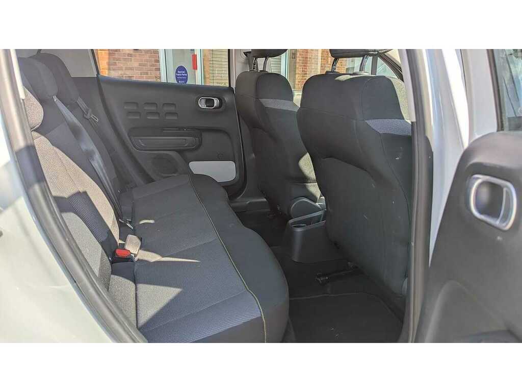 Citroen C3 1.2 Puretech Flair Hatchback Eur White #5