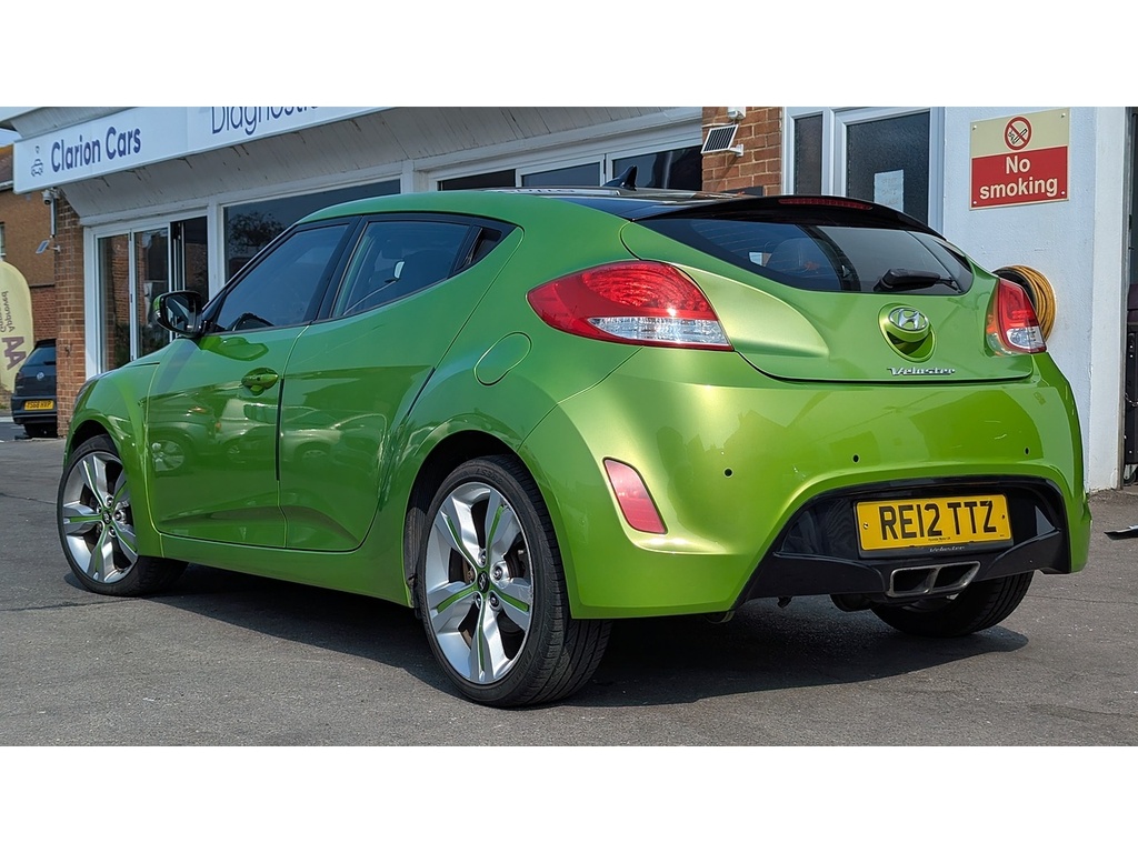 Hyundai Veloster 1.6 Gdi Sport Hatchback Euro 5 Green #2