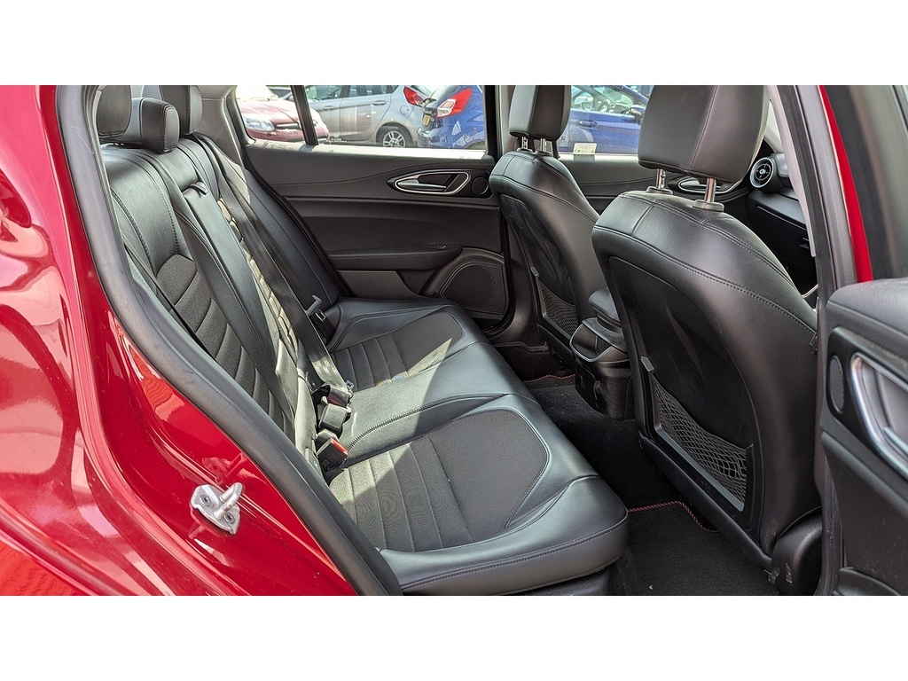 Alfa Romeo Giulia 2.2 Td Super Saloon Euro 6 Ss Red #5