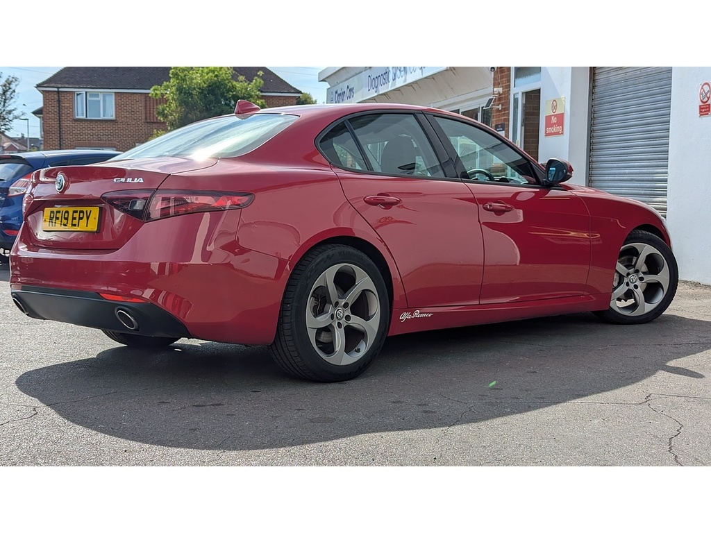 Alfa Romeo Giulia 2.2 Td Super Saloon Euro 6 Ss Red #2