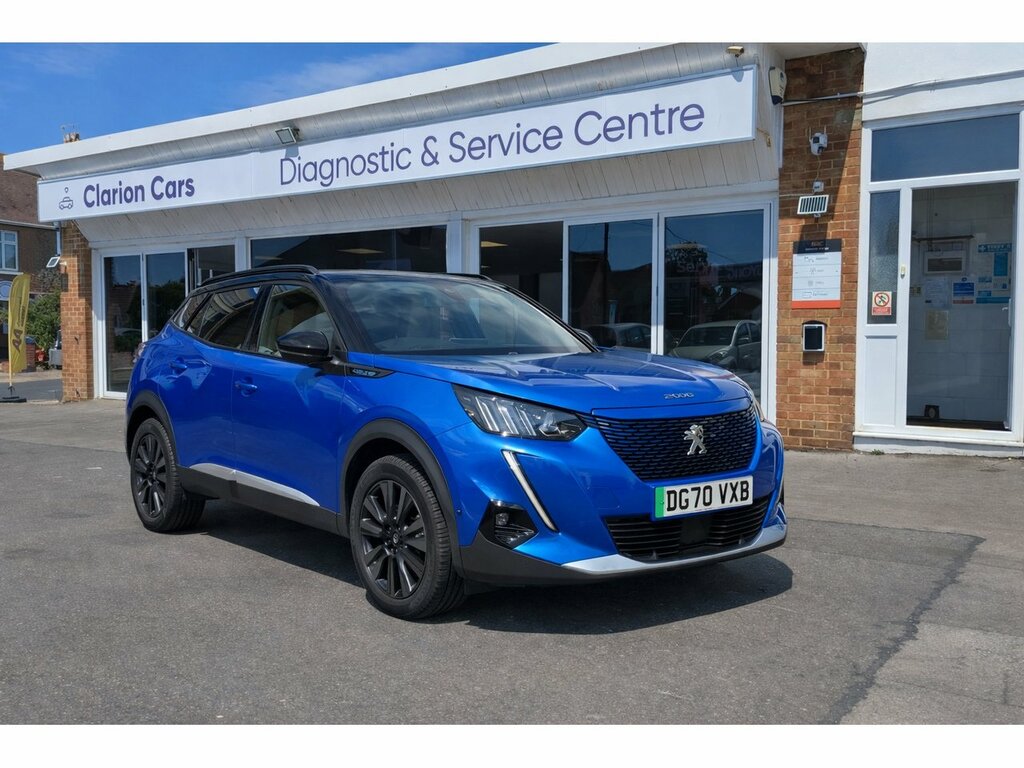 Peugeot e-2008 50Kwh Gt Suv 136 Ps Blue