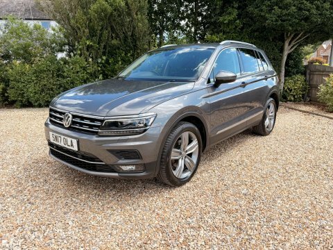 Volkswagen Tiguan 2017 17 2.0 Grey