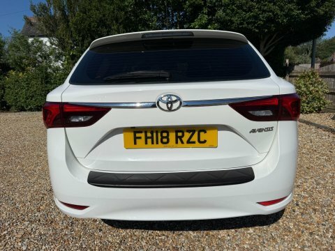 Toyota Avensis Grey #9