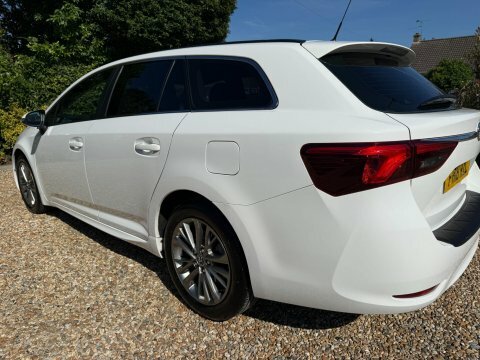 Toyota Avensis Grey #10