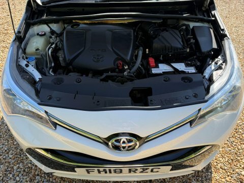 Toyota Avensis Grey #15
