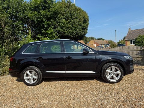Audi Q7 2016 16 3.0 Black #4