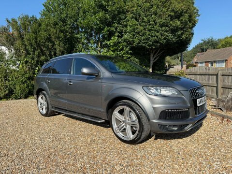 Audi Q7 2014 64 3.0 Grey #2