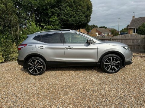 Nissan Qashqai 2016 66 1.6 Silver #5