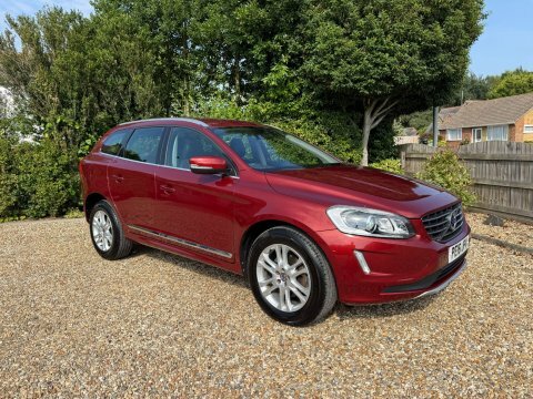 Volvo XC60 2016 16 2.4 Red #2