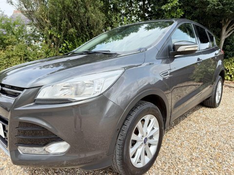 Ford Kuga 2.0 Zetec Tdci 148 Bhp Black #5