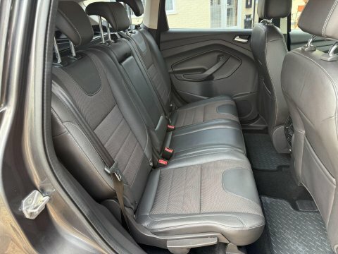 Ford Kuga 2.0 Zetec Tdci 148 Bhp Black #25