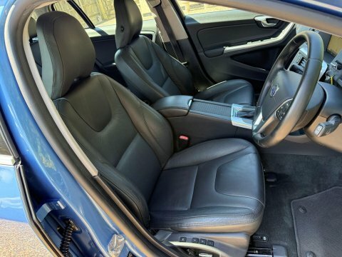 Volvo V60 3L Polestar Black #17