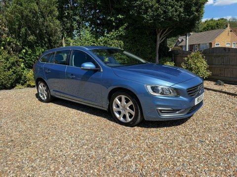 Volvo V60 2014 14 2.0 Blue #2